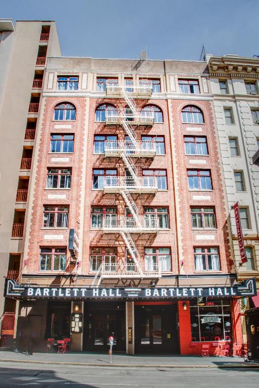 The Bartlett Hotel and Guesthouse